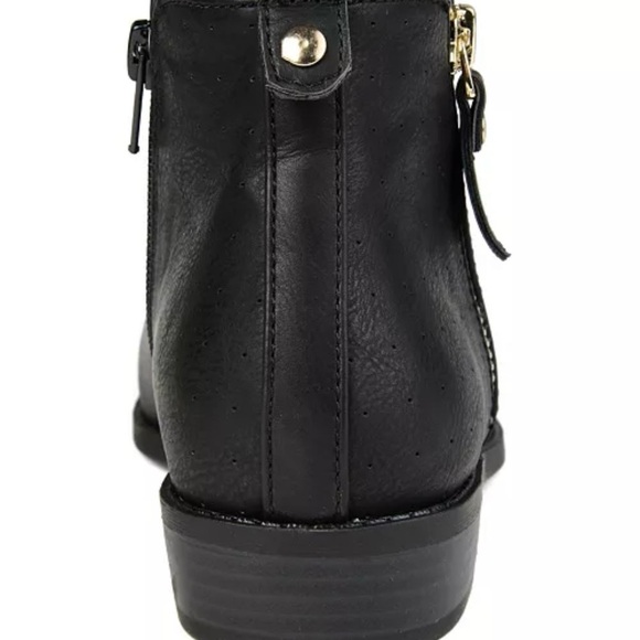 New Journee Collection Women's Ellis Side Zip Ankle Booties size 9 - Picture 3 of 7